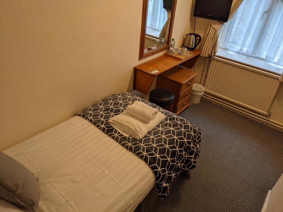 The Paddocks Hotel Symonds Yat Bagian luar foto