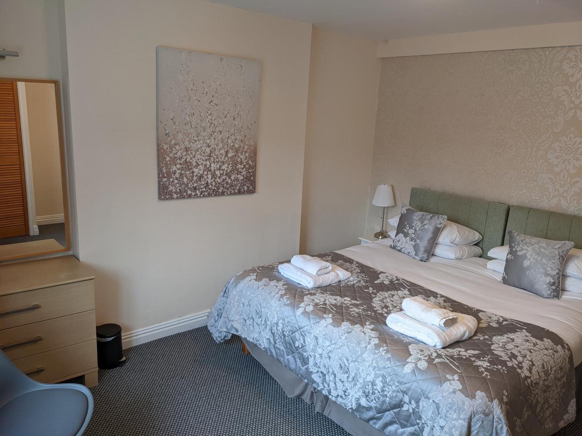 The Paddocks Hotel Symonds Yat Bagian luar foto